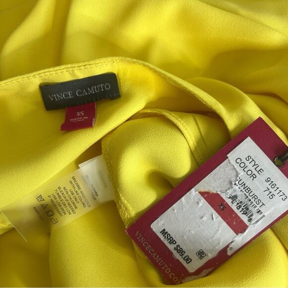 Vince Camuto sunburst yellow V-Neck 3/4-Flutter Sleeve Blouse NEW - Picture 7 of 7